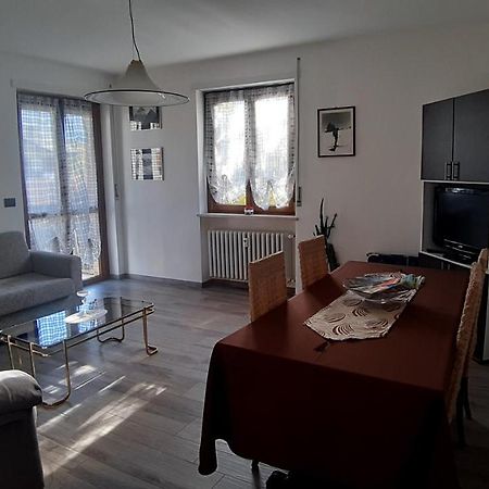 Appartements Le-Z-Aravi-Orazio Aosta Zewnętrze zdjęcie